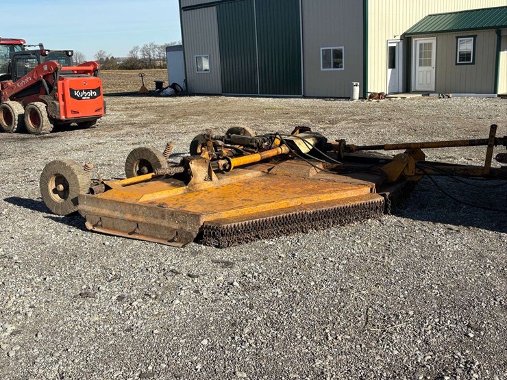 15'-woods-d315-batwing-rotary-mower-image-10