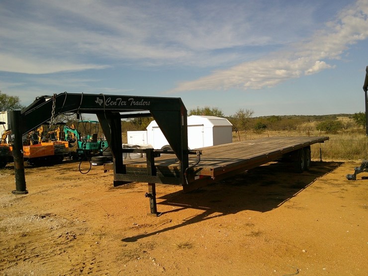 centex-g/n-35ftx102"-equip-trlr--image-1