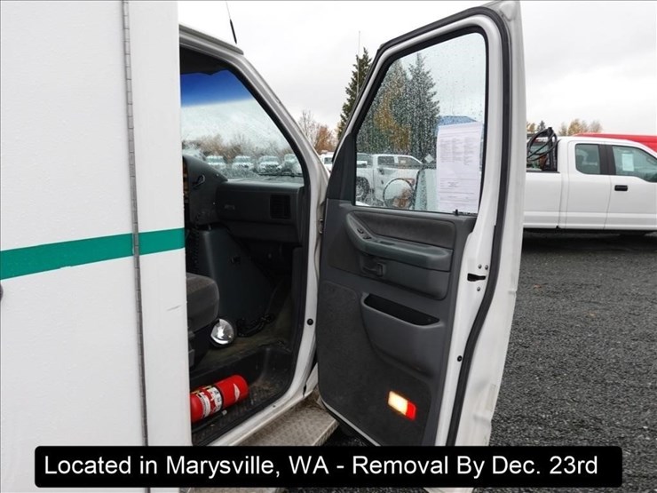 1992-ford-e350-image-22