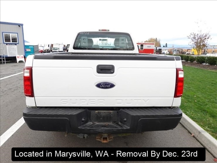 2011-ford-f250-xl-image-18