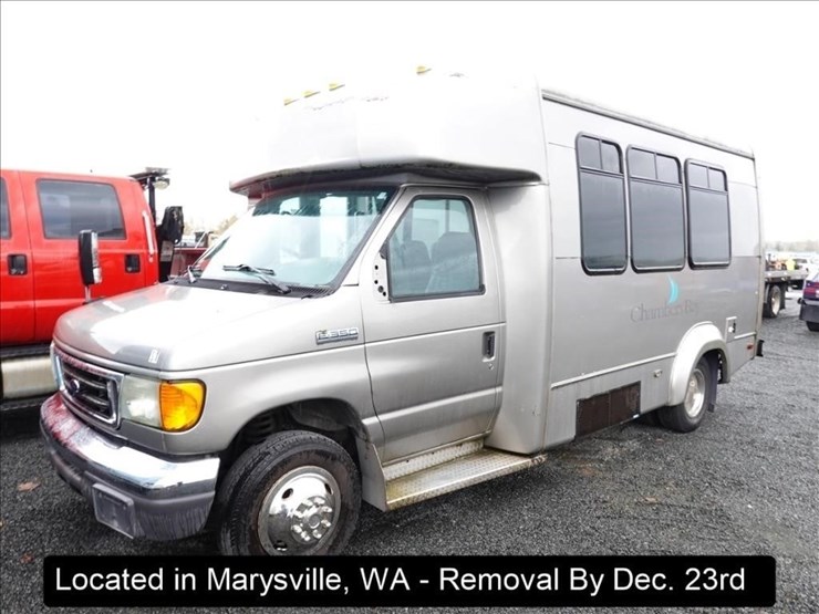 2007-ford-e350-image-1