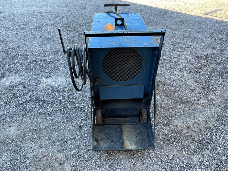 #125-•-3-phase-miller-welder-power-supply-image-19