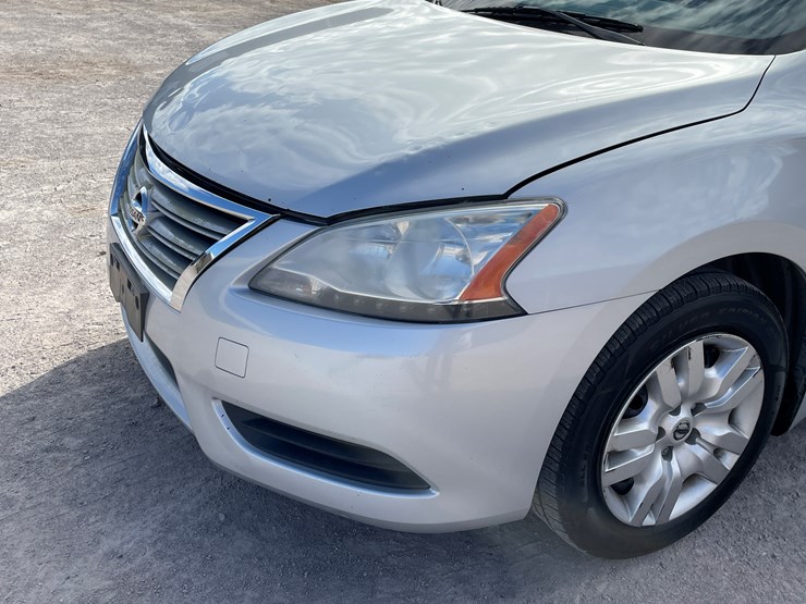 #4-•-2013-nissan-sentra-(has-nm-title)-image-20