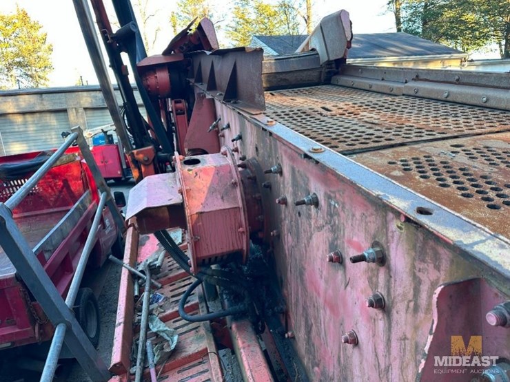 2012-sandvik-qe440-image-19