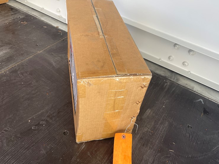 #231-•-electric-hoist-image-3