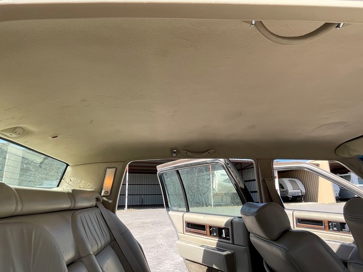 #7-•-cadillac-deville-(nm-title-in-delay)-image-97