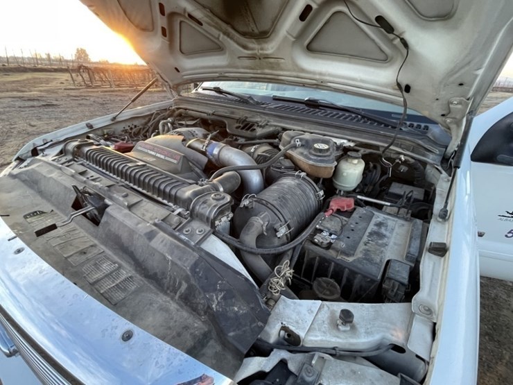 2006-ford-f350-image-36