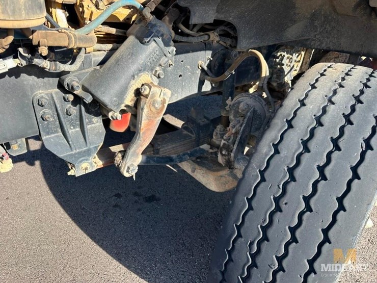 2000-sterling-lt8500-image-12