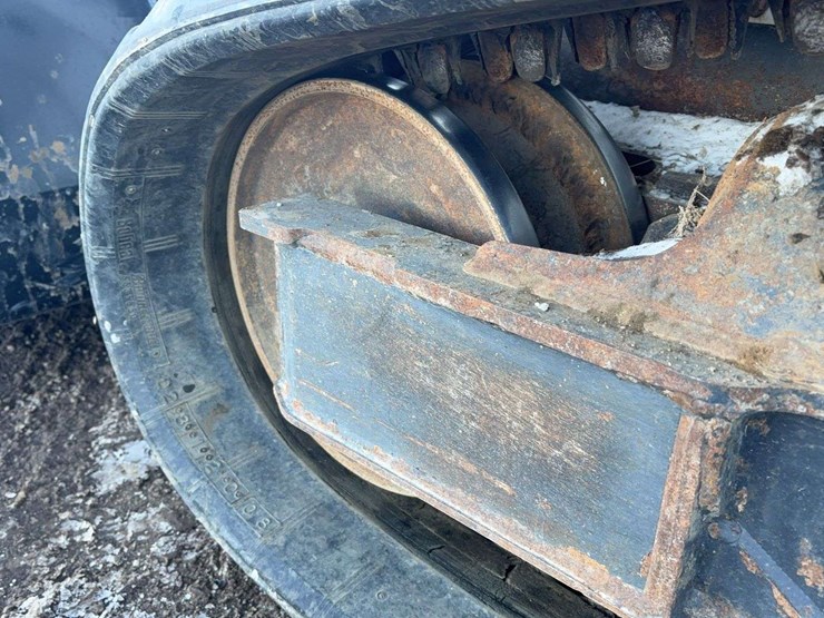 2018-bobcat-t590-image-10