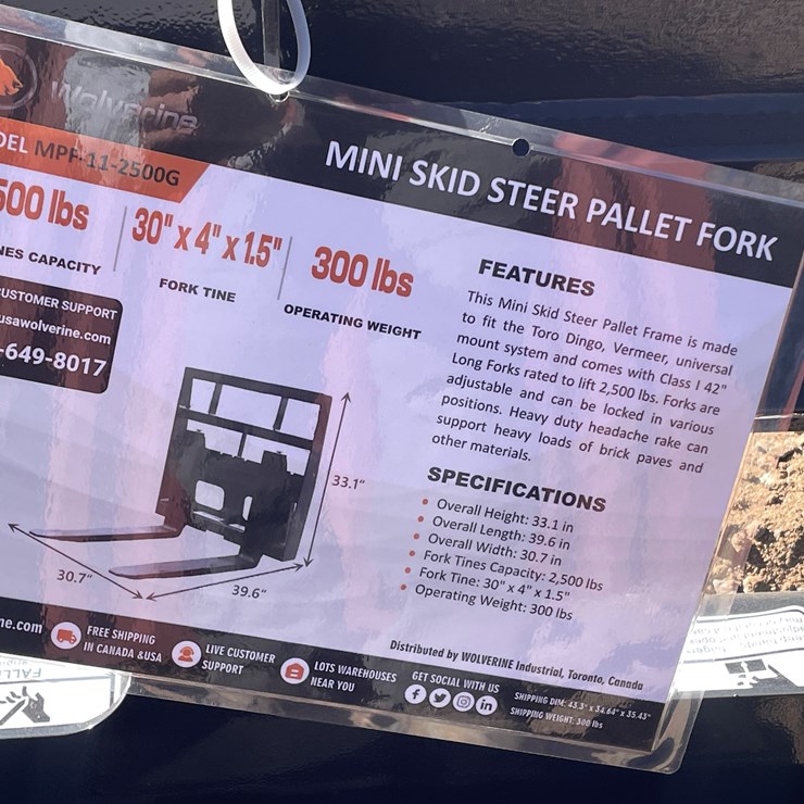 #203 • Mini Pallet Fork