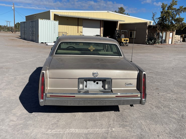 #7-•-cadillac-deville-(nm-title-in-delay)-image-6