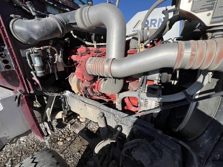 2020-peterbilt-389-image-28