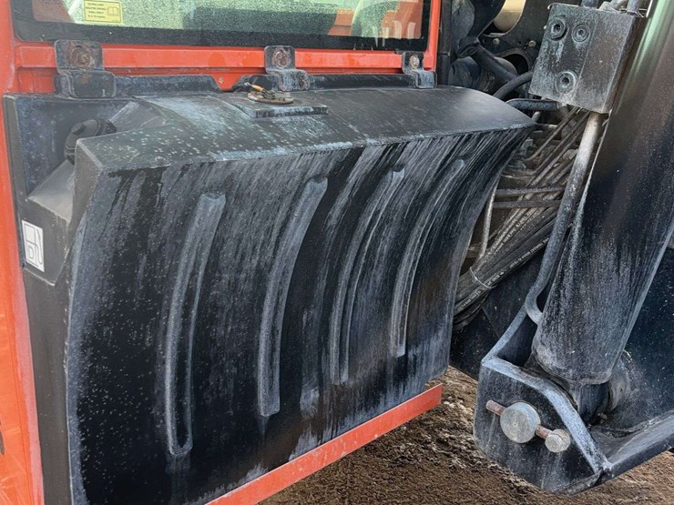 2015-jlg-g10-55a-image-19