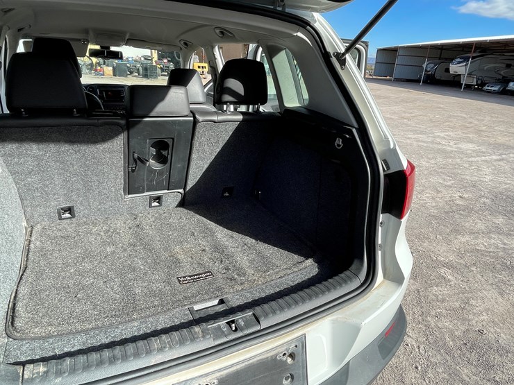 #3-•-volkswagen-tiguan-(nm-title-in-delay)-image-56