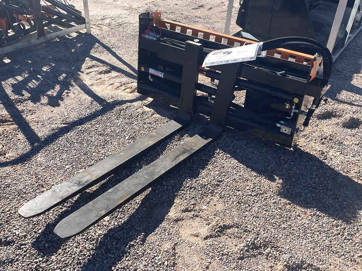 #210-•-pallet-fork-hydraulic-adjustable-image-2