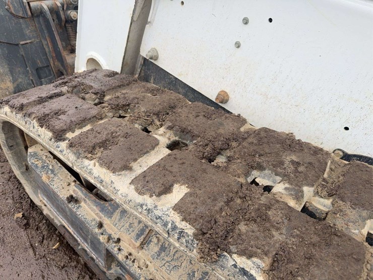 2024-bobcat-t650-image-11