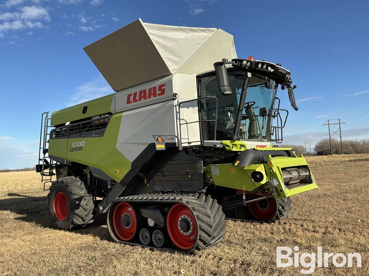 claas-lexion-8700tt-image-3