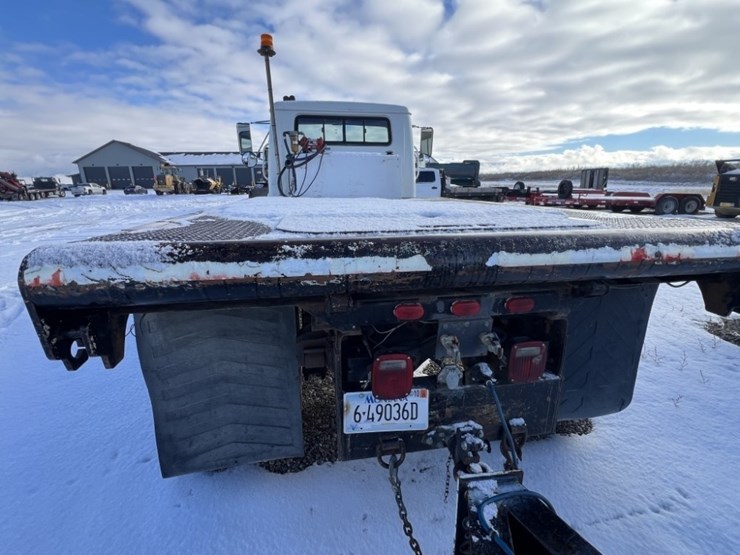 1996-international-4700-image-5