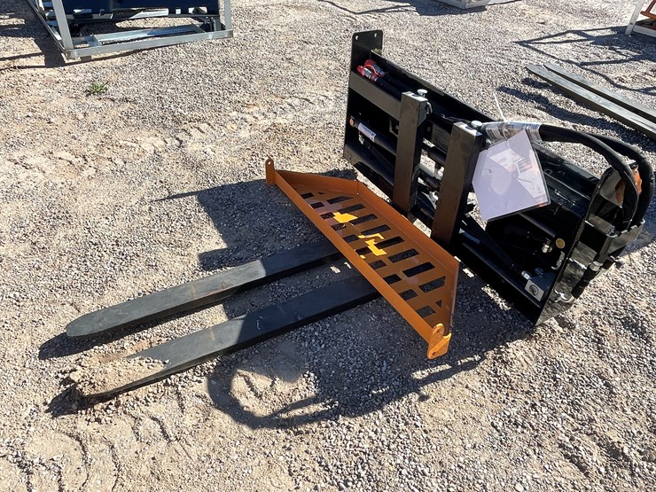 #209-•-pallet-fork-hydraulic-adjustable-image-17