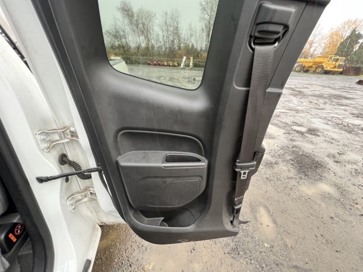 2015-chevrolet-colorado-image-23