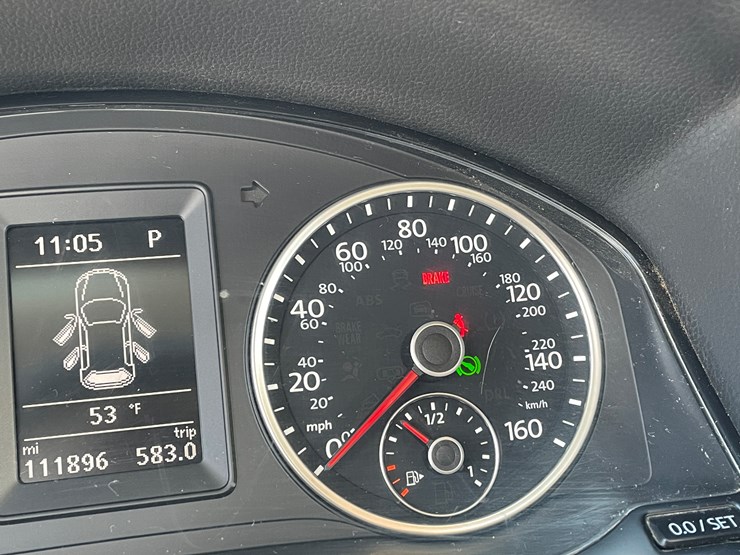 #3-•-volkswagen-tiguan-(nm-title-in-delay)-image-73