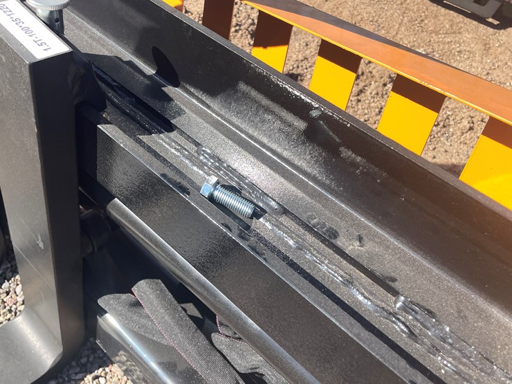 #208-•-pallet-fork-hydraulic-adjustable-image-15