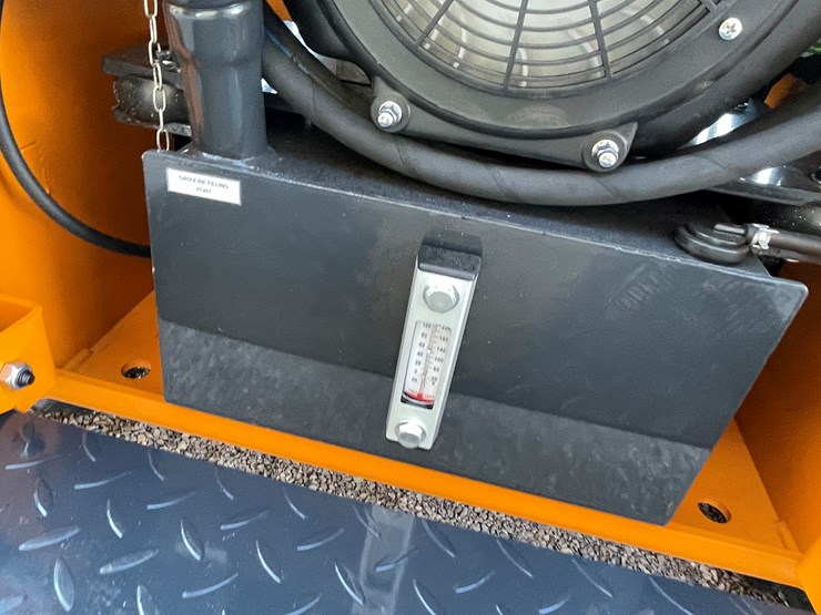 #225-•-mini-skid-steer-loader-image-18