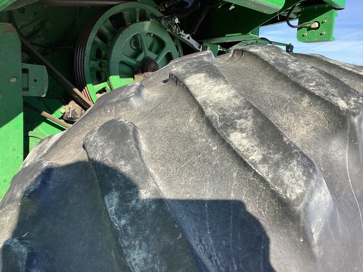 john-deere-9550-image-10
