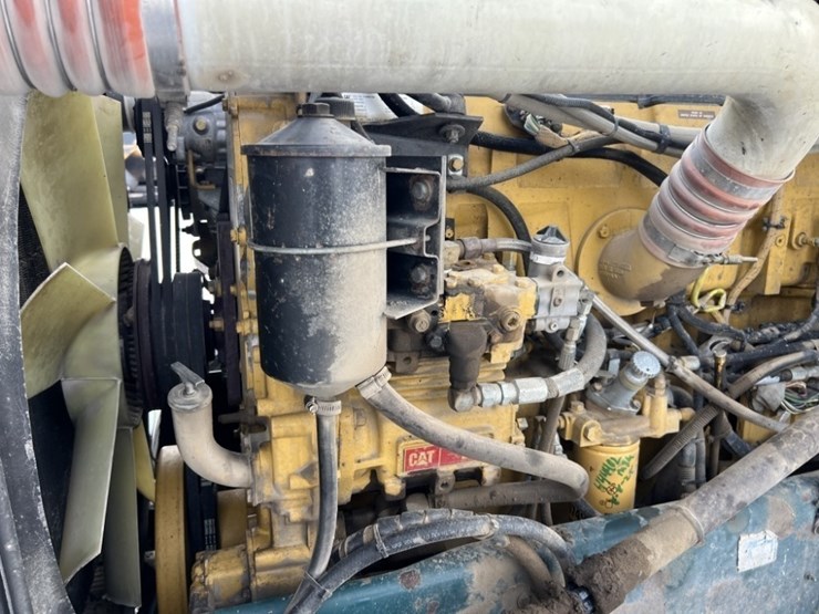 1998-peterbilt-379-image-8