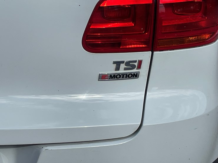 #3-•-volkswagen-tiguan-(nm-title-in-delay)-image-32