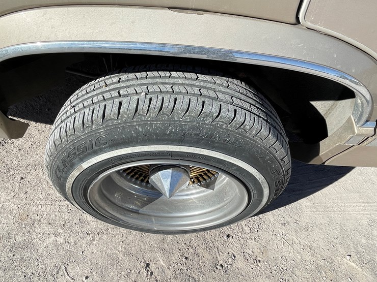 #7-•-cadillac-deville-(nm-title-in-delay)-image-16