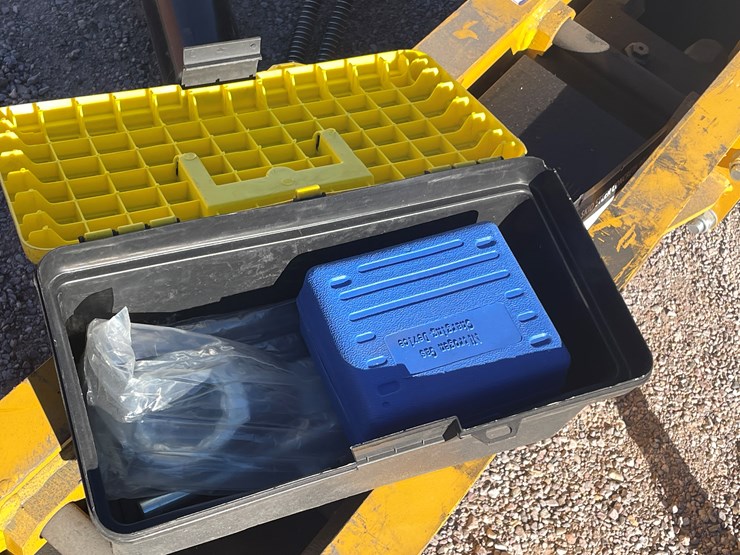 #261-•-skid-steer-concrete-breaker-image-12