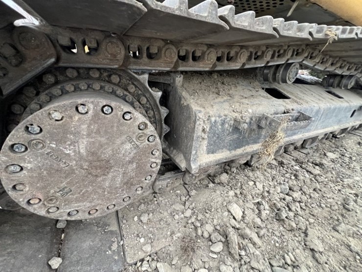 deere-345g-lc-image-15