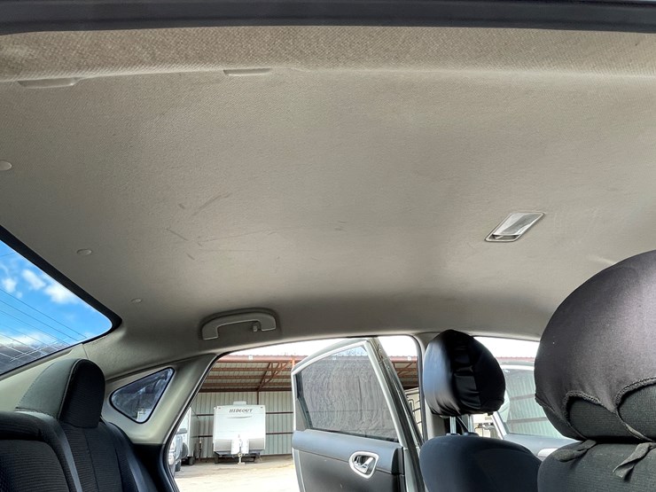 #4-•-2013-nissan-sentra-(has-nm-title)-image-107