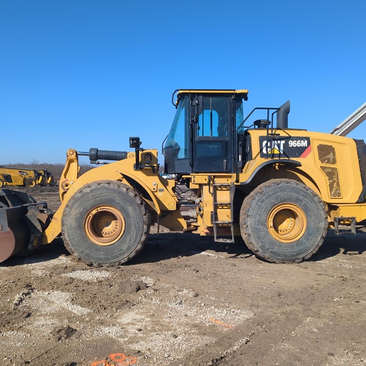 CATERPILLAR 966M