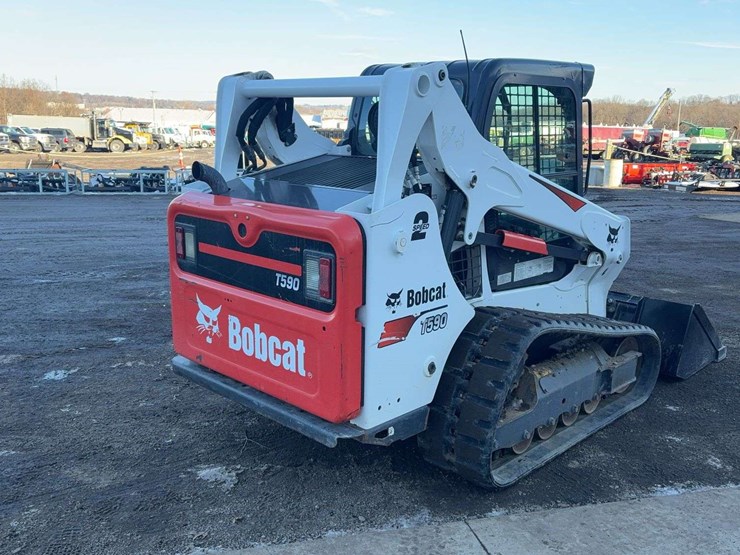 2018-bobcat-t590-image-3