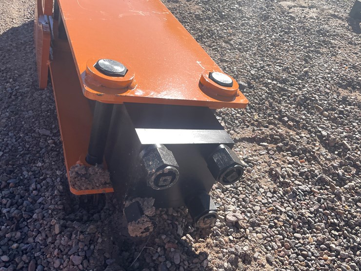 #214-•-skid-steer-post-driver-image-14