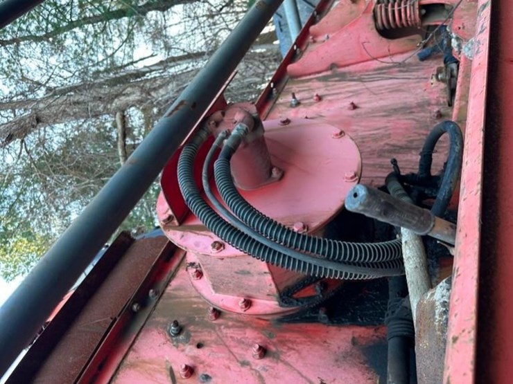 2012-sandvik-qe440-image-16