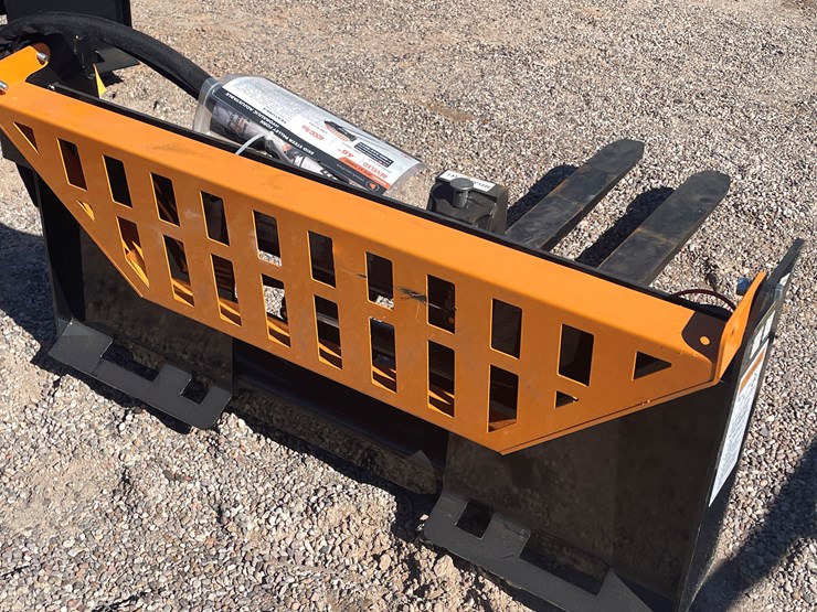 #210-•-pallet-fork-hydraulic-adjustable-image-9