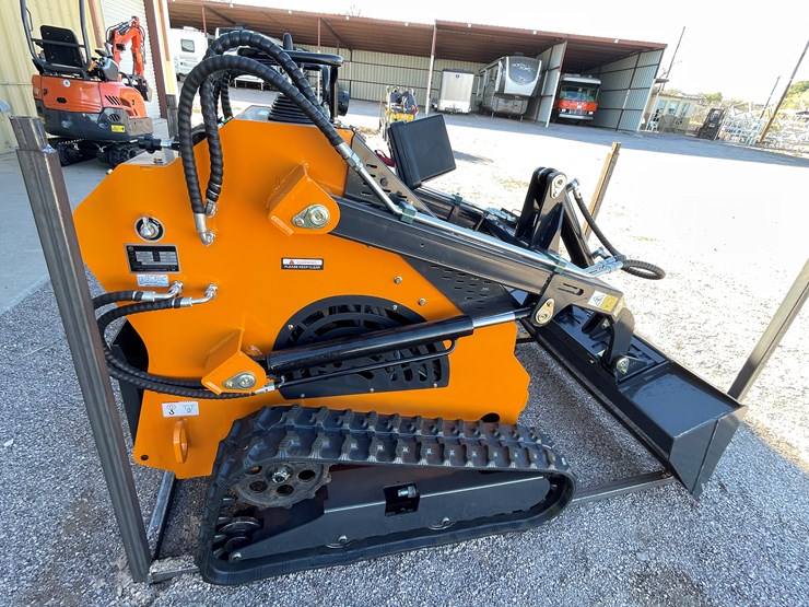 #225-•-mini-skid-steer-loader-image-21
