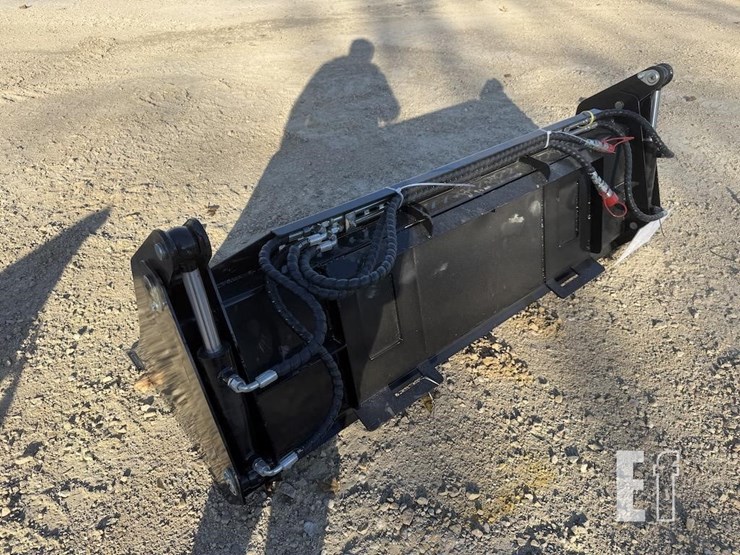 skid-steer-4-in-1-bucket-image-3