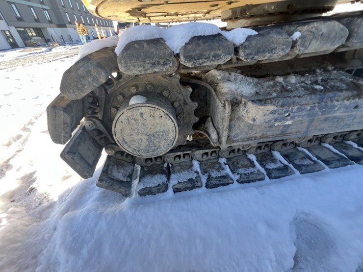 komatsu-pc88mr-11-image-16