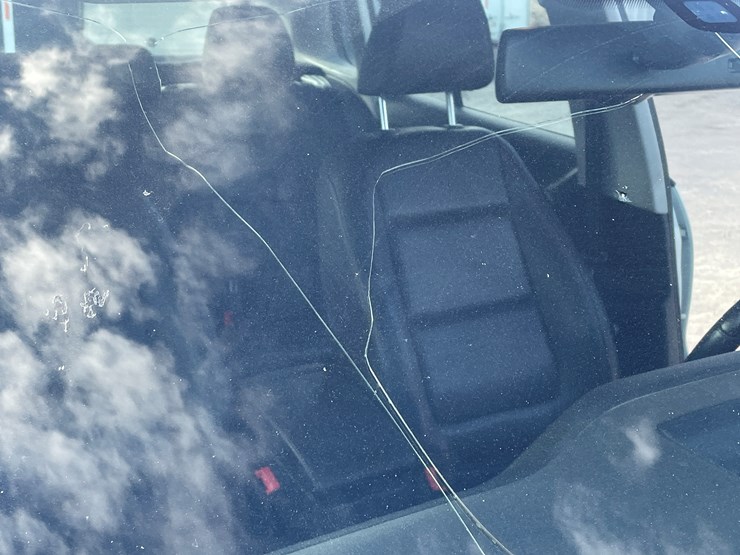 #3-•-volkswagen-tiguan-(nm-title-in-delay)-image-47