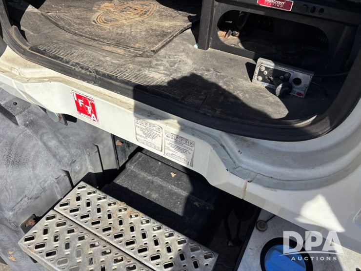 2018-mack-cxu613-truck-(gp12152)-image-70