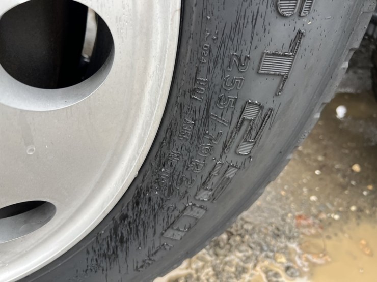 kenworth-t800-image-12