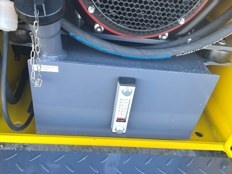 #223-•-mini-skid-steer-loader-image-17