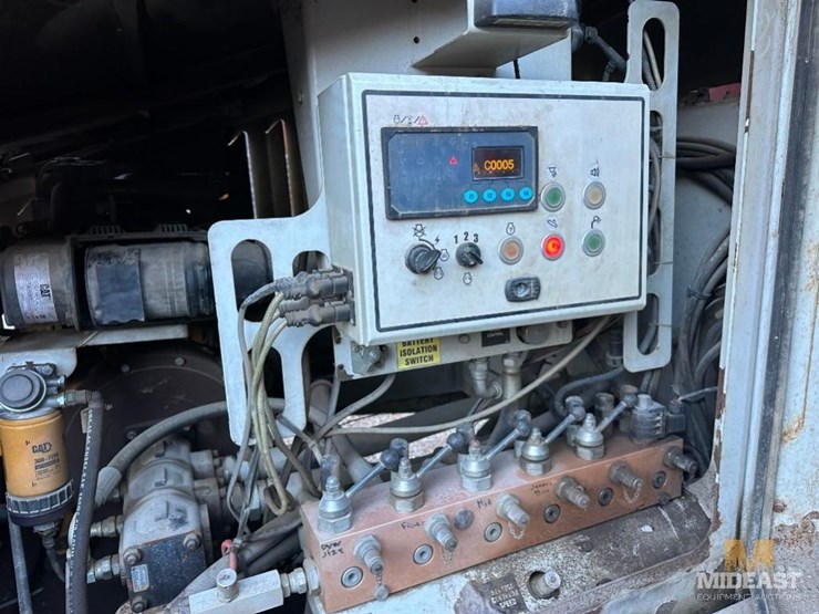 2012-sandvik-qe440-image-40