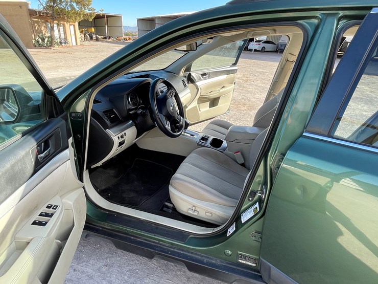 #8-•-2014-subaru-legacy-wagon-(nm-title-in-delay)-image-63