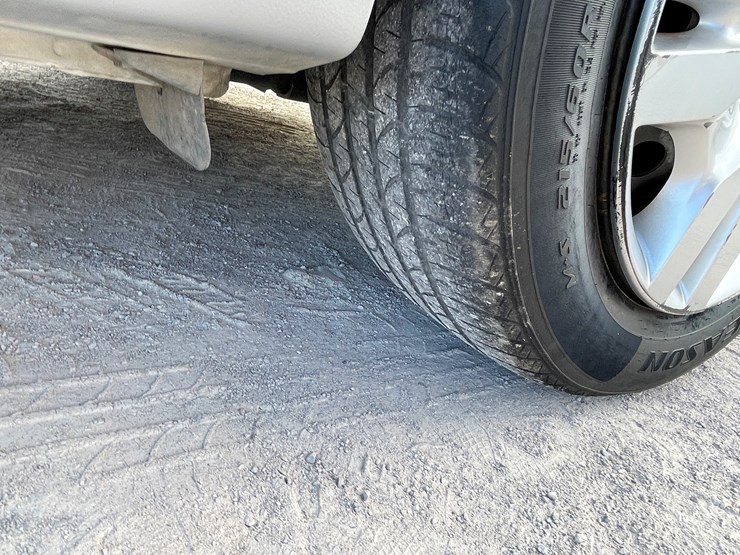 #4-•-2013-nissan-sentra-(has-nm-title)-image-10