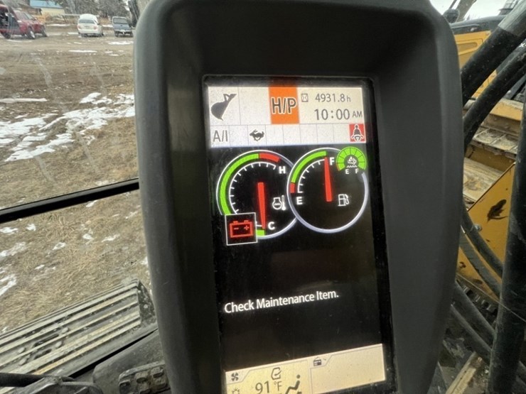 deere-245g-lc-image-15